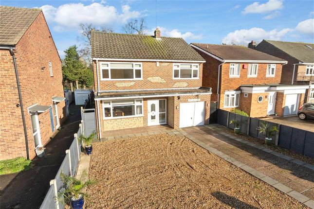 3 bed detached house