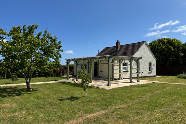 2 bedroom bungalow for sale