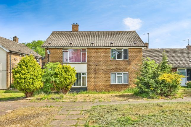 2 bedroom ground floor flat for sale