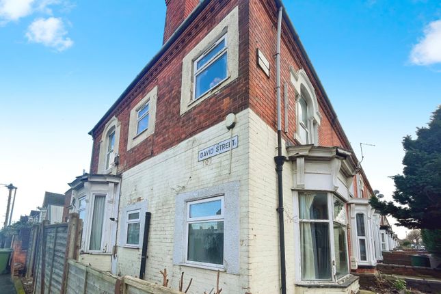 Hainton Avenue, Lincolnshire DN32 1 bed apartment for sale