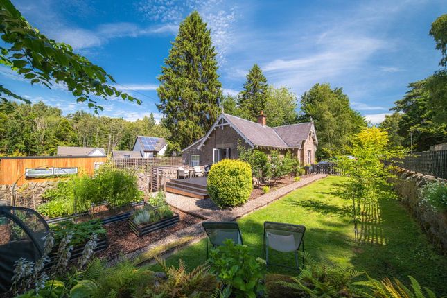Eastfield Cottage, Forgandenny... 2 bed cottage for sale