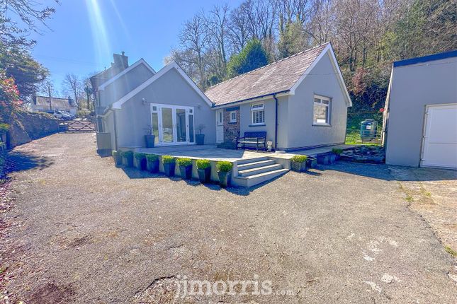 Aberbanc, Penrhiwllan, Llandysul 3 bed property with land for sale