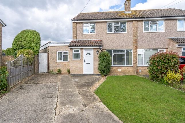 Ambleside Close, Felpham (Just 0.7... 4 bed semi