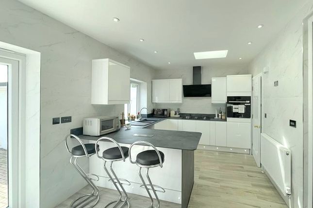 3 bed semi-detached house