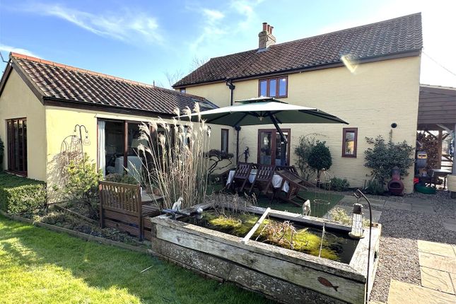 Blackheath, Wenhaston, Halesworth 4 bed cottage for sale