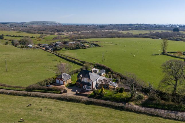 Alverstone Road, Queen Bower, Sandown 3 bed detached house for sale