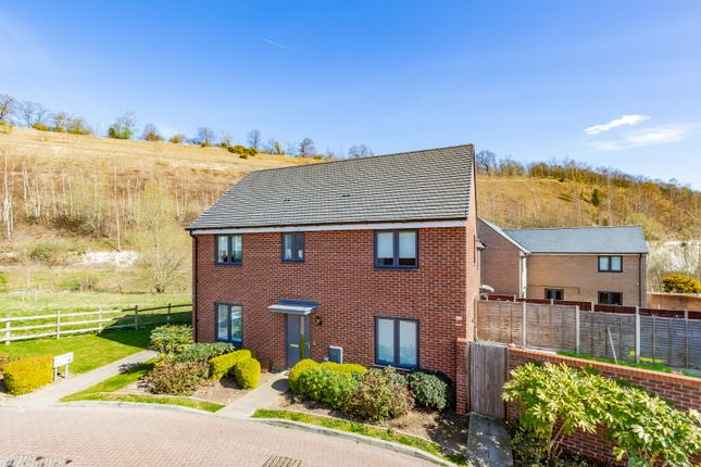 Flint Rise, Castle Hill, Ebbsfleet... 4 bed semi