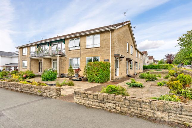 2 bedroom maisonette for sale