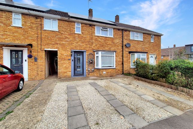 The Severalls, Luton, Bedfordshire... 3 bed terraced house for sale