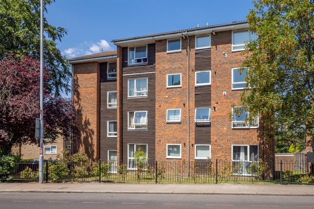 Relko Gardens, Sutton 1 bed apartment for sale