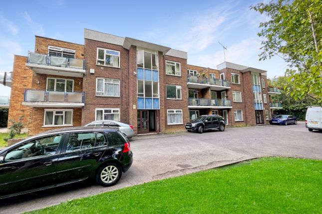 Wardown Court, New Bedford Road... 2 bed apartment for sale
