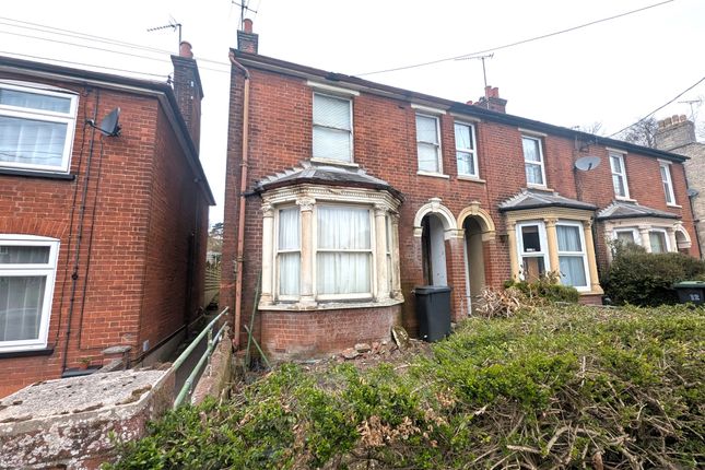 2 bedroom semi-detached house for sale
