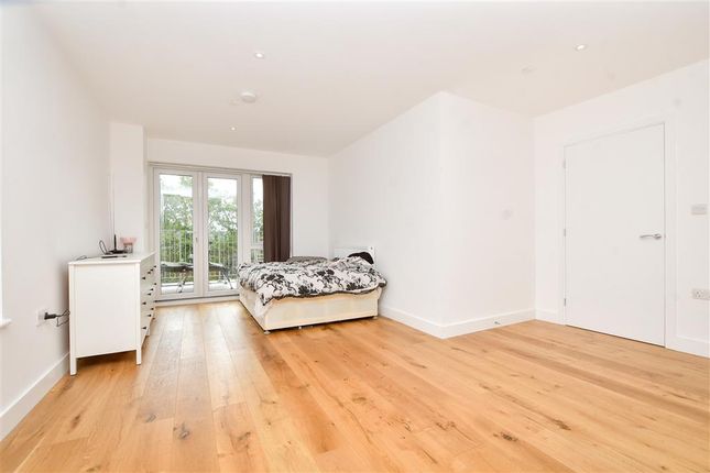 1 bed flat