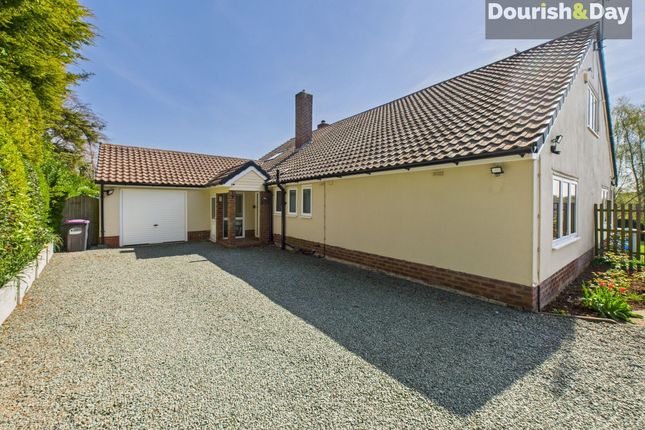 Quarry House Lane, Market Drayton TF9 4 bed detached bungalow for sale