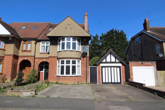 6 bedroom semi-detached house for sale