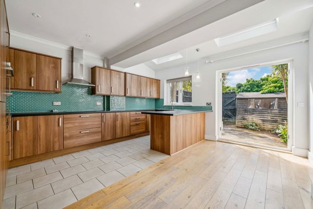 3 bed terraced house