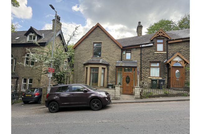 4 bed end terrace house