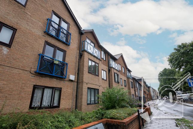 Marriotts Wharf, West Street, Gravesend 1 bed apartment for sale