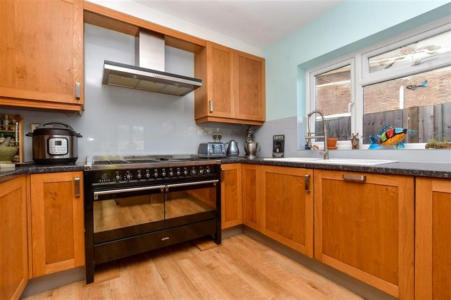 3 bed detached bungalow