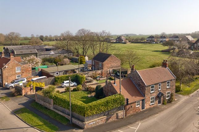 Blacksmiths Cottage, Welwick 3 bed cottage for sale