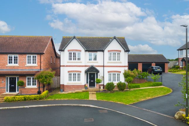 Damstead Park Avenue, Alfreton 4 bed detached house for sale