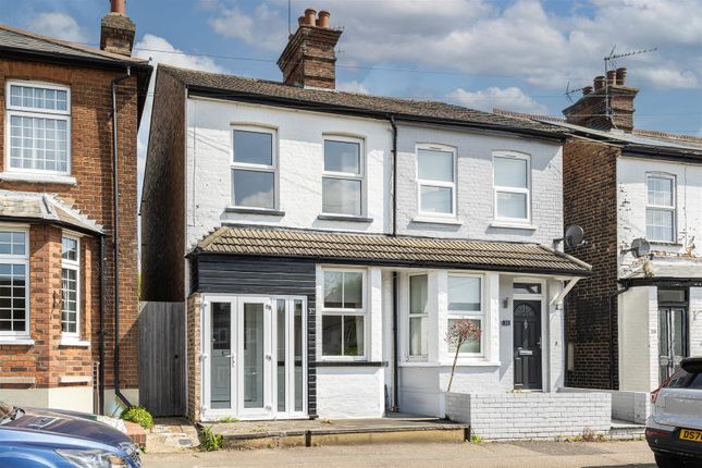 Batford Road, Harpenden 3 bed semi