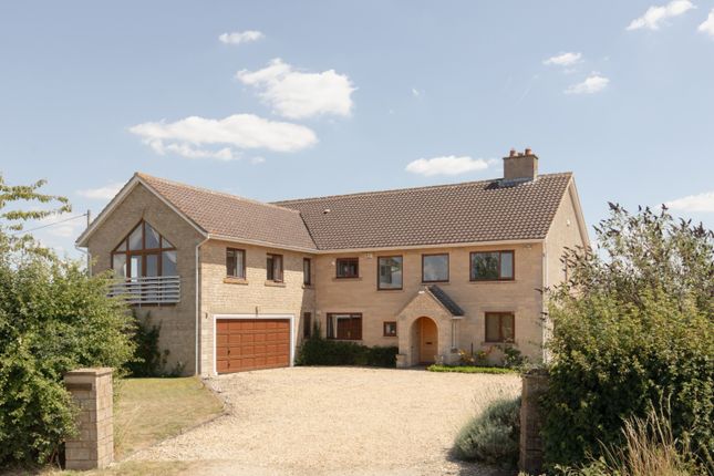 Faringdon SN7 6 bed detached house for sale