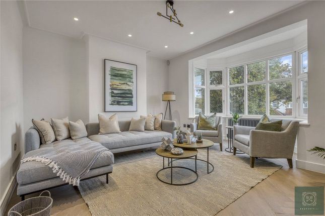 Lullington Garth, London, N12 4 bed end of terrace house for sale