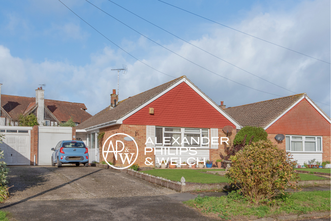Bognor Regis PO22 3 bed detached bungalow for sale