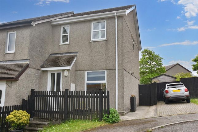 2 bedroom semi-detached house for sale