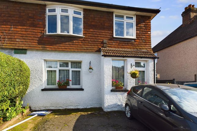 Brighton Road, Coulsdon CR5 1 bed flat for sale