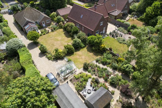 Pineheath Road, Holt NR25 3 bed detached bungalow for sale