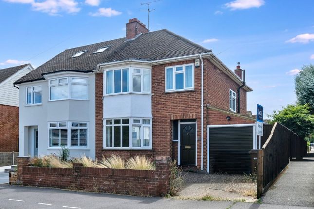 Moulsham Drive, Chelmsford CM2 3 bed semi