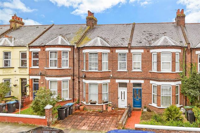 5 bed terraced house