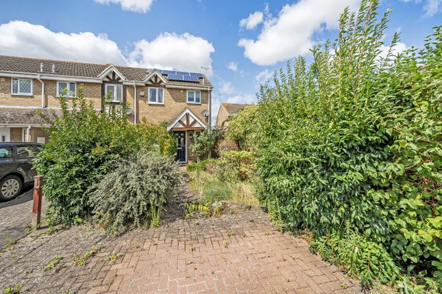 Farriers Close, Marshgate, Swindon, SN1 2 bed end of terrace house for sale