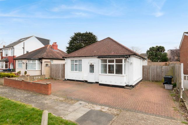 Rose Avenue, Morden SM4 4 bed bungalow for sale