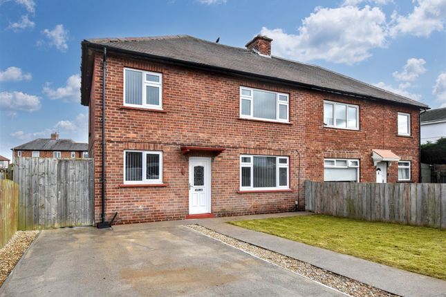 Barnard Grove, Low Simonside, Jarrow 4 bed semi