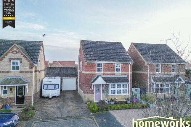 3 bed detached house