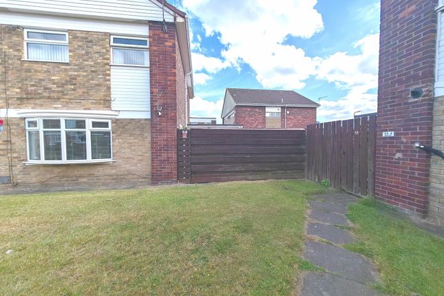 Dryden Close, South Shields, NE34 3 bed semi