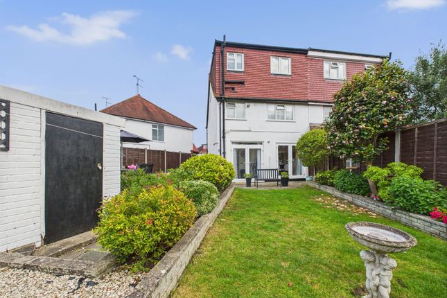 5 bedroom semi-detached house for sale
