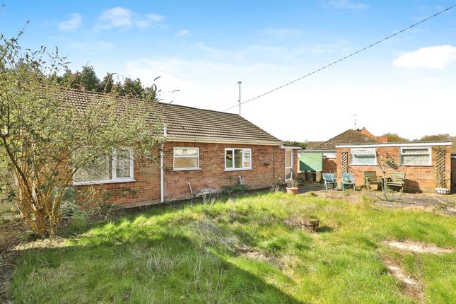2 bedroom detached bungalow for sale