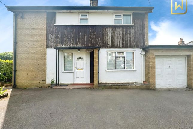 3 bed detached house