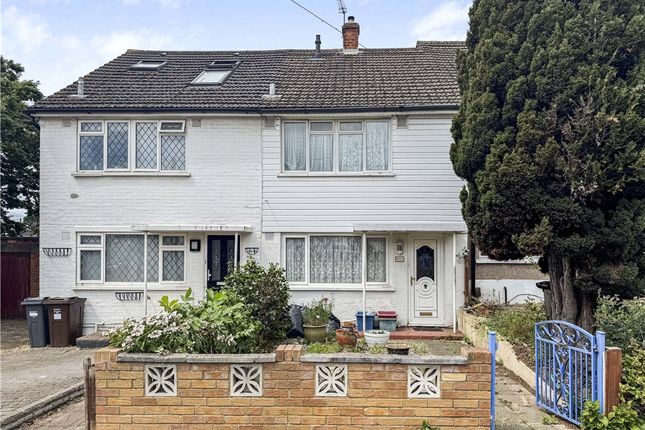 Dean Road, Hounslow, TW3 2 bed terraced house for sale