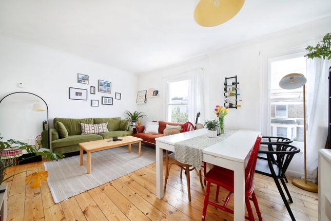 Ferndale Road, Clapham, London 2 bed maisonette for sale