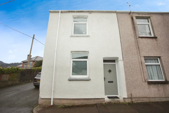 Pond Row, Newport NP11 2 bed end of terrace house for sale
