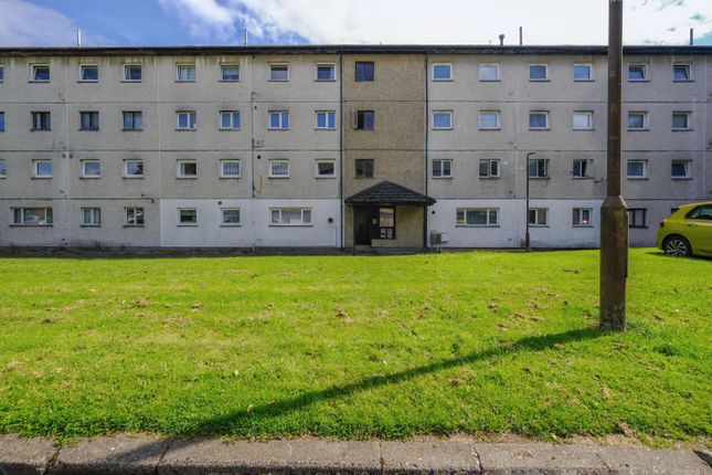 Victoria Street, Livingston EH54 3 bed flat for sale