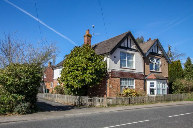 The Street, Sedlescombe, TN33 3 bed semi