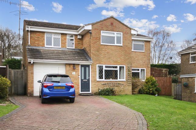 Burleigh Close, Crawley Down, RH10 6 bed detached house for sale