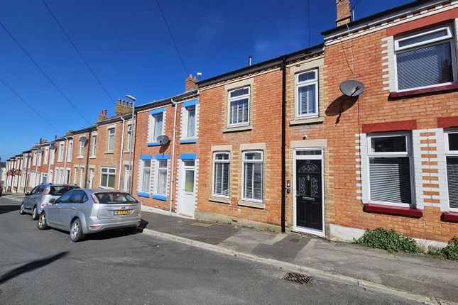 Hambro Road, Portland 2 bed house for sale