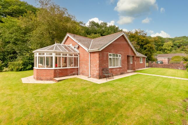 Heol Giedd, Cwmgiedd, Ystradgynlais... 3 bed detached bungalow for sale